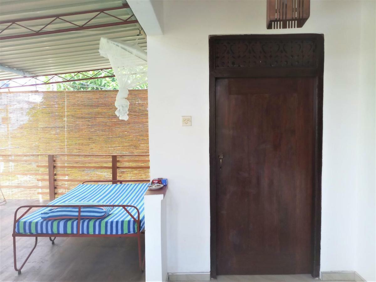 Sana Guest Lägenhet Weligama Exteriör bild